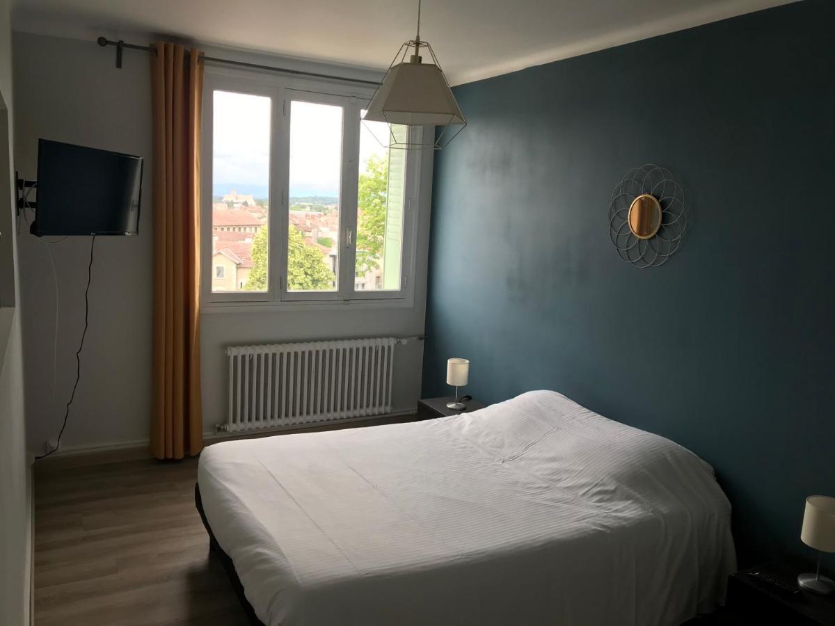 Bel Appartement Renove, Spacieux Et Lumineux Бур-ен-Брес Екстериор снимка